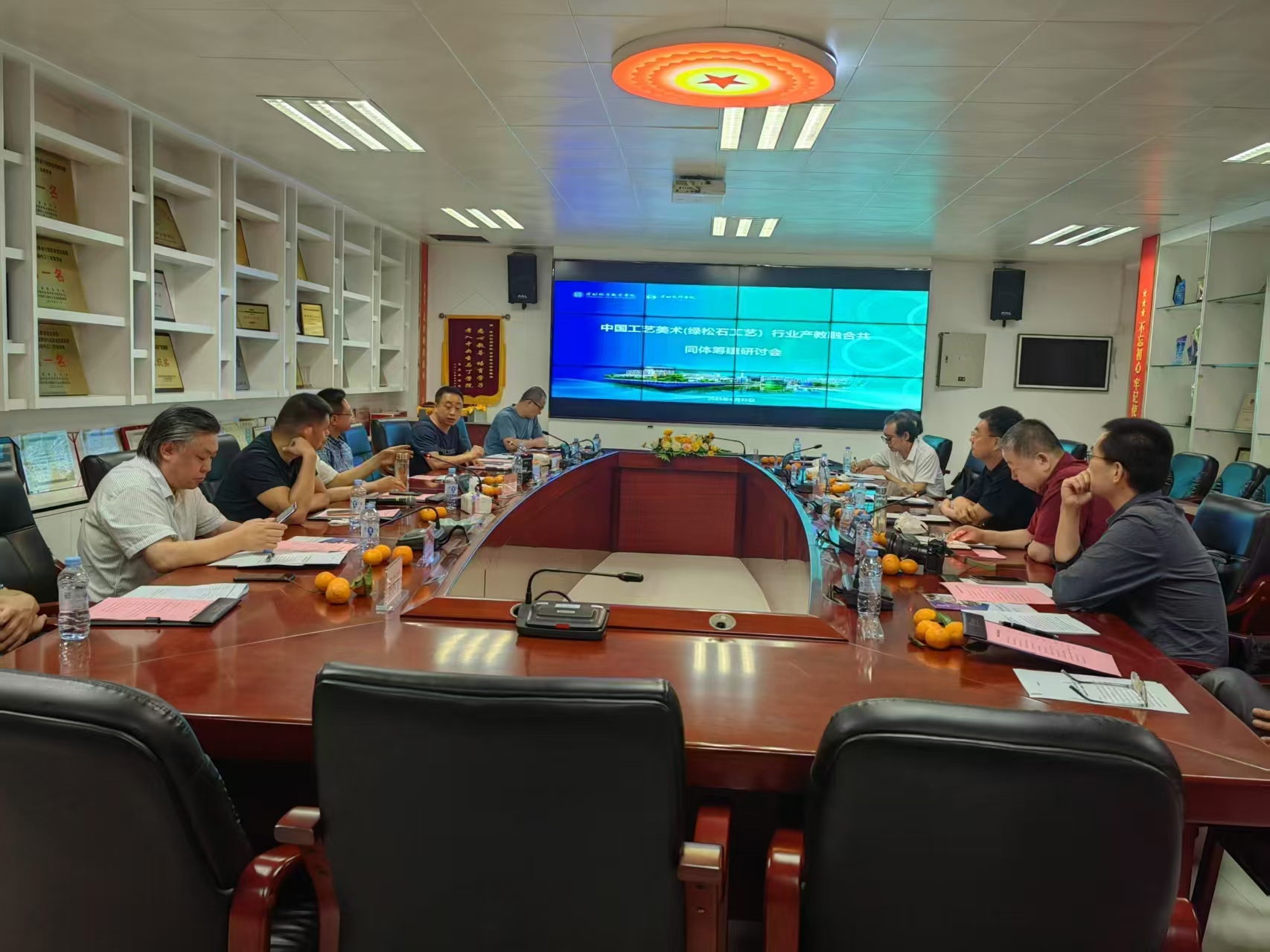 1764565184548113.jpg 1764565184548113.jpg